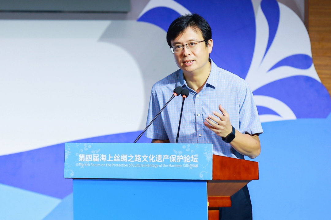 寧波中國(guó)港口博物館館長(zhǎng) 馮毅 發(fā)表主旨演講